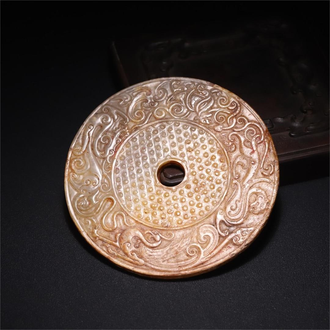 A beautiful piece of ancient jade: Exquisite ancient jade jade Size:11.4x0.6cm W:150.6g (The Dimensions Of All Batches Are Manually Measured.If You Need More Detailed Information,Please Contact Our Customer Service Before Bidding.)