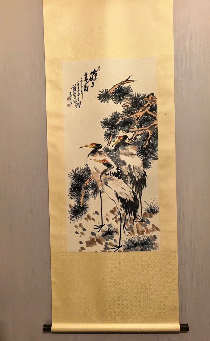 A picture of Pan Tianshou's crane: Pan Tianshou's crane picture Size:110x54cm (The Dimensions Of All Batches Are Manually Measured.If You Need More Detailed Information,Please Contact Our Customer Service Before Bidding.)