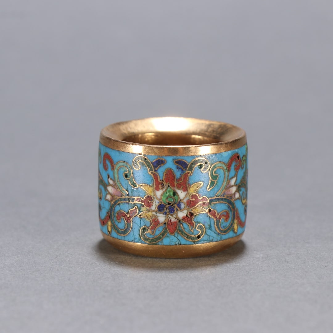 A copper-gilt cloisonné entwined lotus pattern finger from the Qing Dynasty (1 of 9)