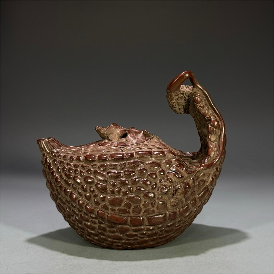 A beautiful bionic bitter Zen pot (1 of 9)