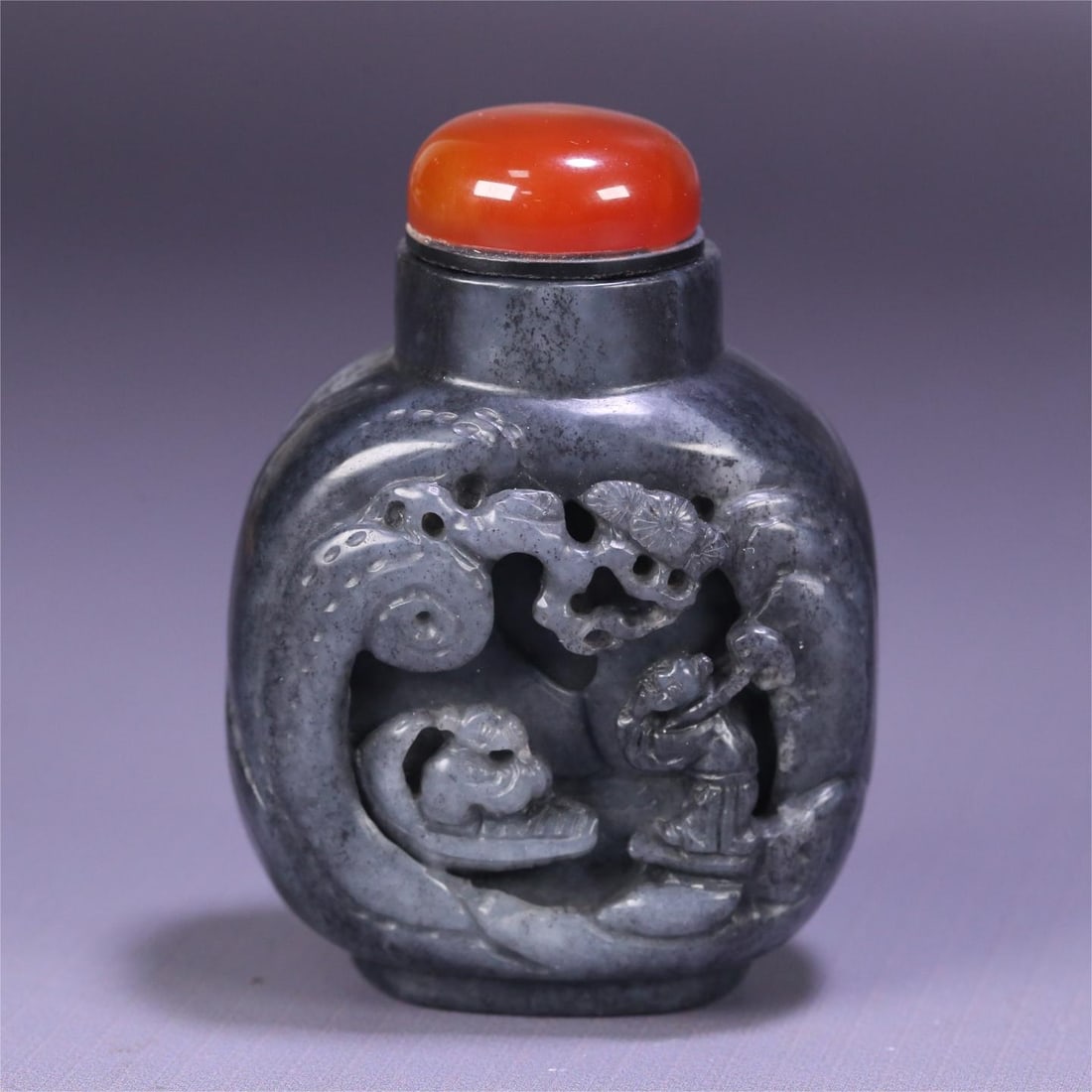 A beautiful Hetian jade blue and white seed material character story snuff bottle (1 of 9)