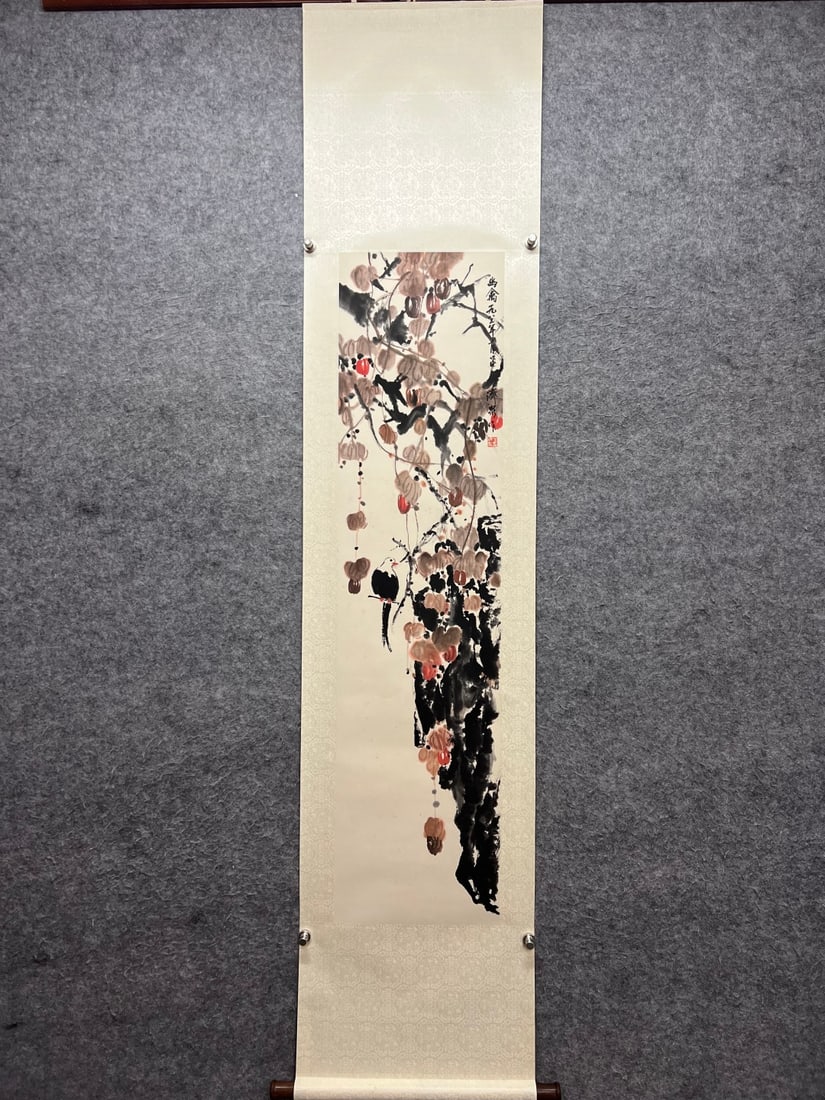 A picture of Francis' flowers and birds: Picture of flowers and birds by Francis Flower core Size:137×34cm (The Dimensions Of All Batches Are Manually Measured.If You Need More Detailed Information,Please Contact Our Customer Service Before