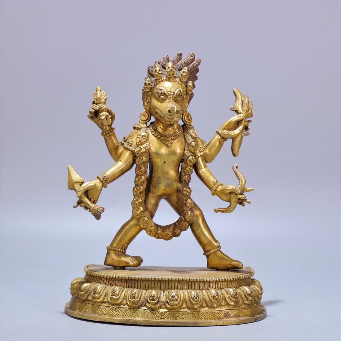 A fine old copper gilt protector: Exquisite old copper gilt protector Size:H:18.5cm W:14.5cm (The Dimensions Of All Batches Are Manually Measured.If You Need More Detailed Information,Please Contact Our Customer Service Before Bidding