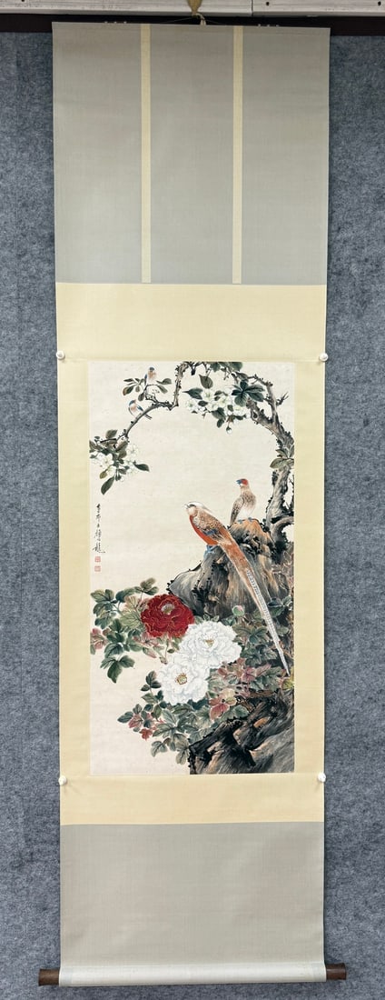 A picture of Yan Bolong's flowers and birds: Yan Bolong's flower and bird picture Flower core Size:99x50cm (The Dimensions Of All Batches Are Manually Measured.If You Need More Detailed Information,Please Contact Our Customer Service Before Bidd