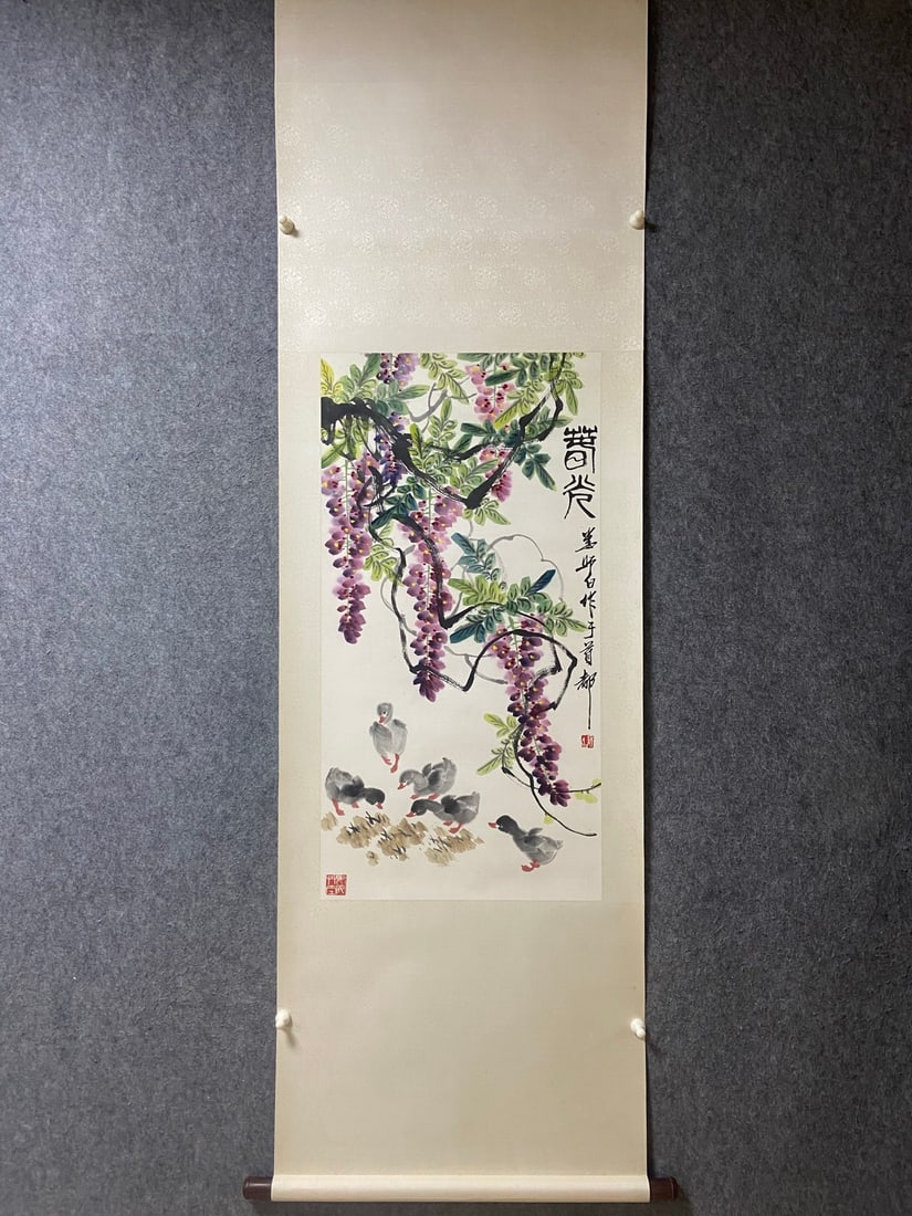 A picture of Lou Shibai's grapes: Lou Shibai's grape picture Flower core Size:97x50cm (The Dimensions Of All Batches Are Manually Measured.If You Need More Detailed Information,Please Contact Our Customer Service Before Bidding.)