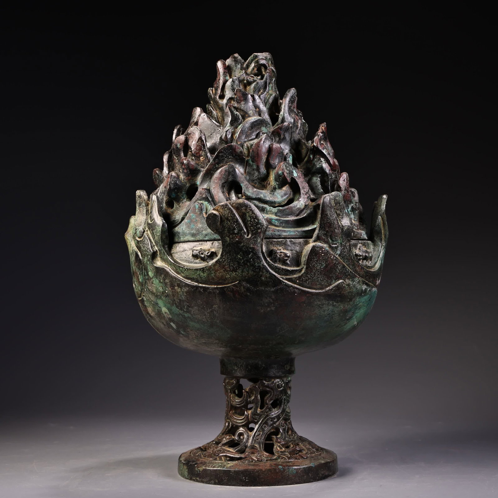 A bronze Boshan furnace (1 of 12)