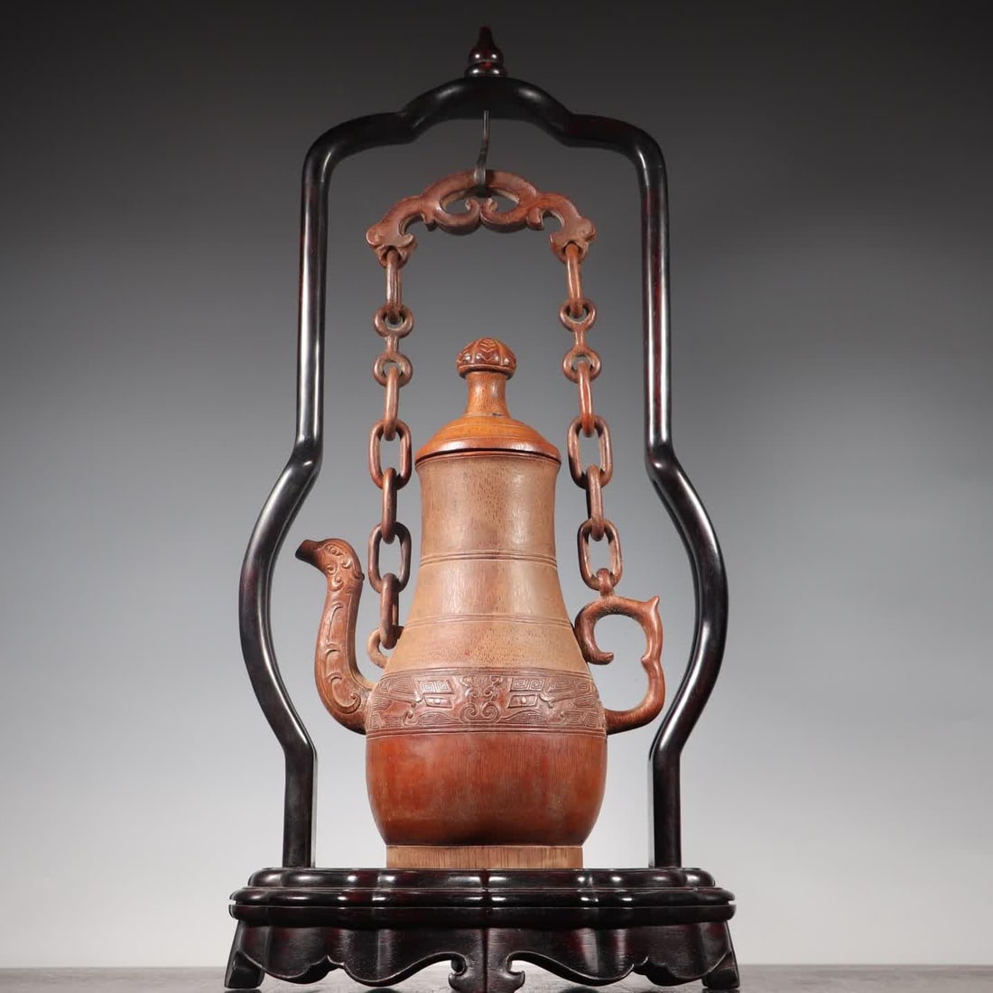 A Qing Dynasty bamboo beam pot study ornament: Qing Dynasty bamboo beam pot study ornament SIZE: L:26.5cm W:16.5cm H:53cm W:1770g (The Dimensions Of All Batches Are Manually Measured.If You Need More Detailed Information, Please Contact Our Custom