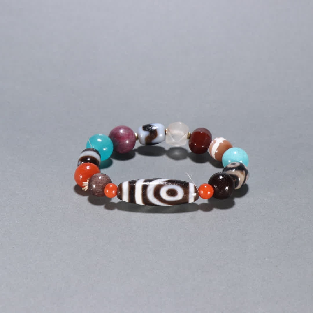 A Qing Dynasty Duobao bracelet (1 of 9)