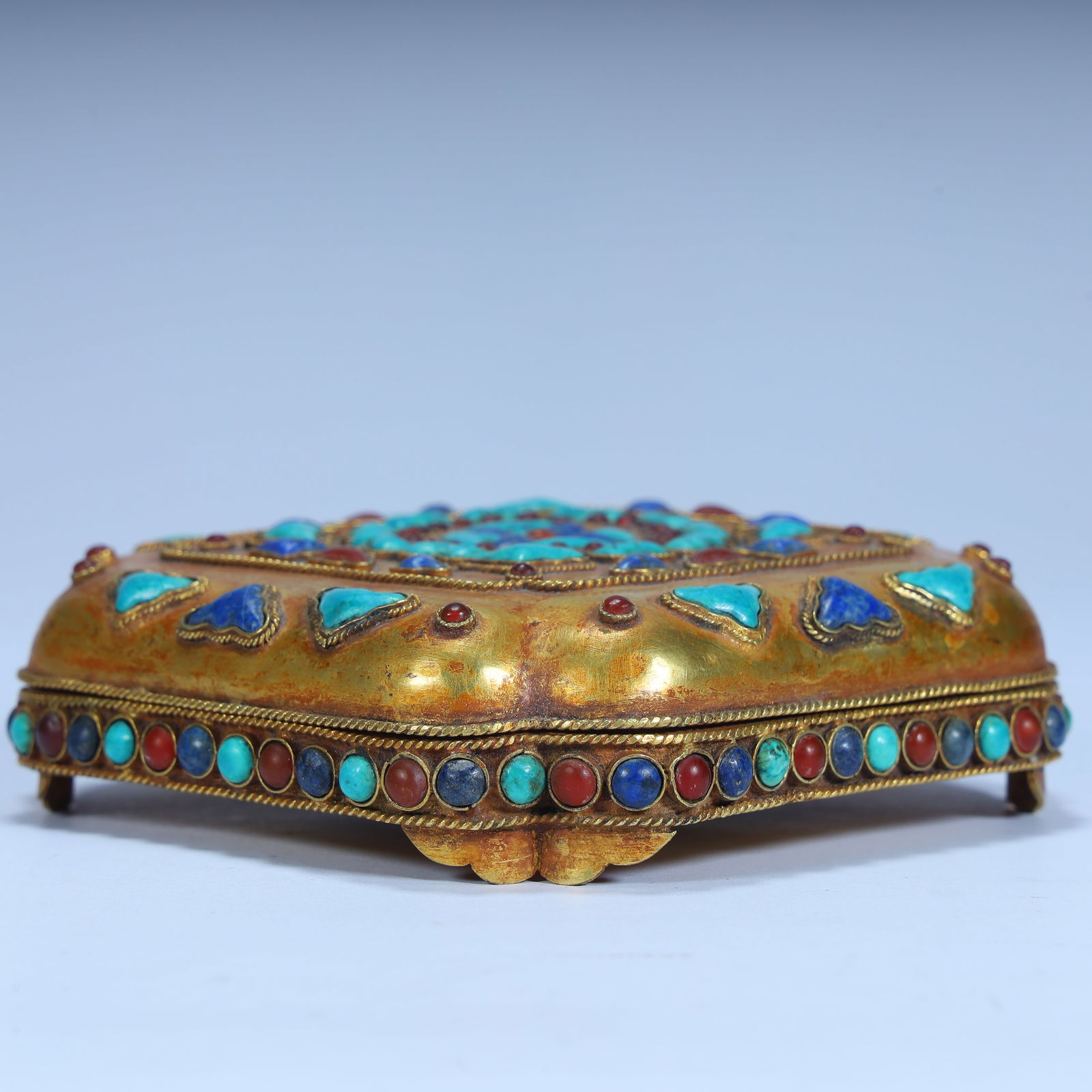 A Qing Dynasty gilded gemstone box (1 of 9)