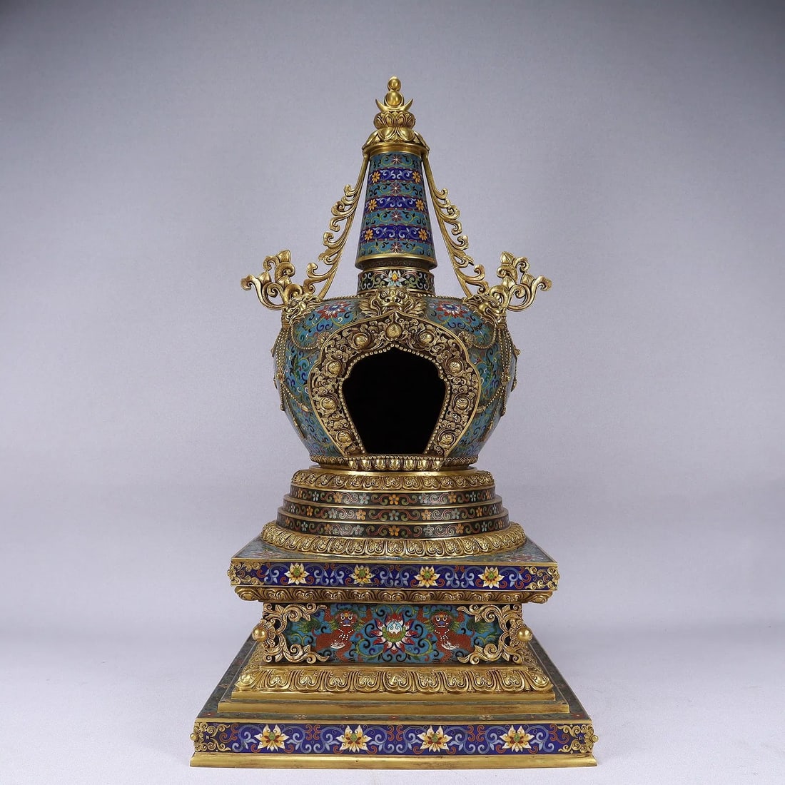 A cloisonné enamel stupa from the Qing Dynasty: Cloisonné enamel pagoda of the Qing Dynasty SIZE: H:67cm W:34cm W:21kg (The Dimensions Of All Batches Are Manually Measured.If You Need More Detailed Information, Please Contact Our Customer Service