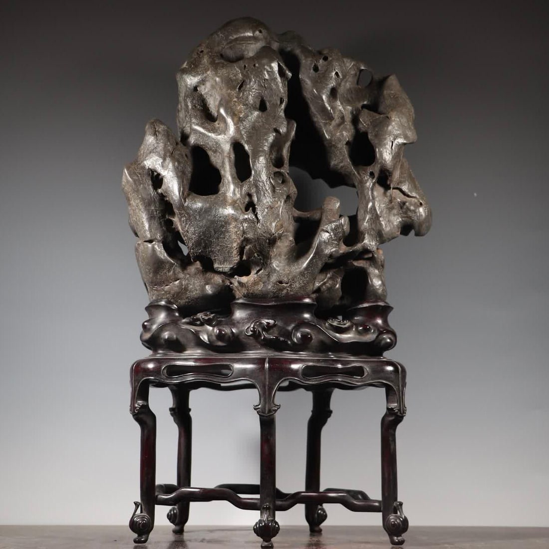 A study elegant piece Taihu Lake stone Shanzi ornament (1 of 7)