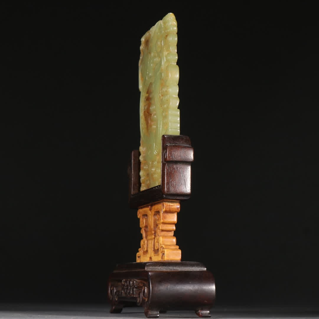 A Hetian topaz dragon pattern insert - 4