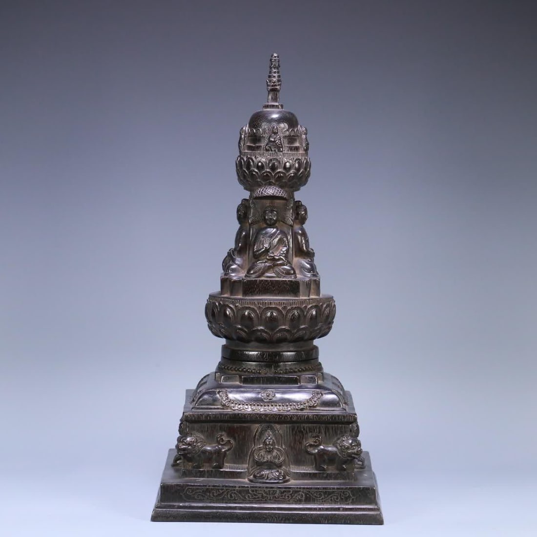 A Qing Dynasty rosewood relic pagoda (1 of 9)