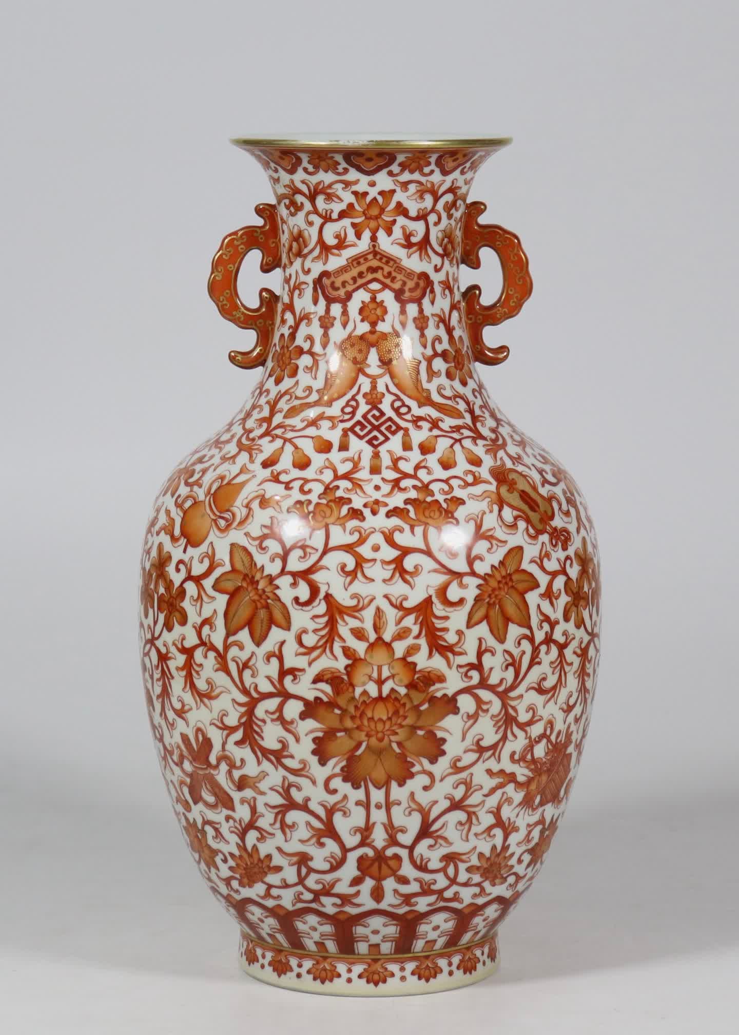 A Qing Qianlong year alum red gold-painted entwined flower amphora (1 of 9)