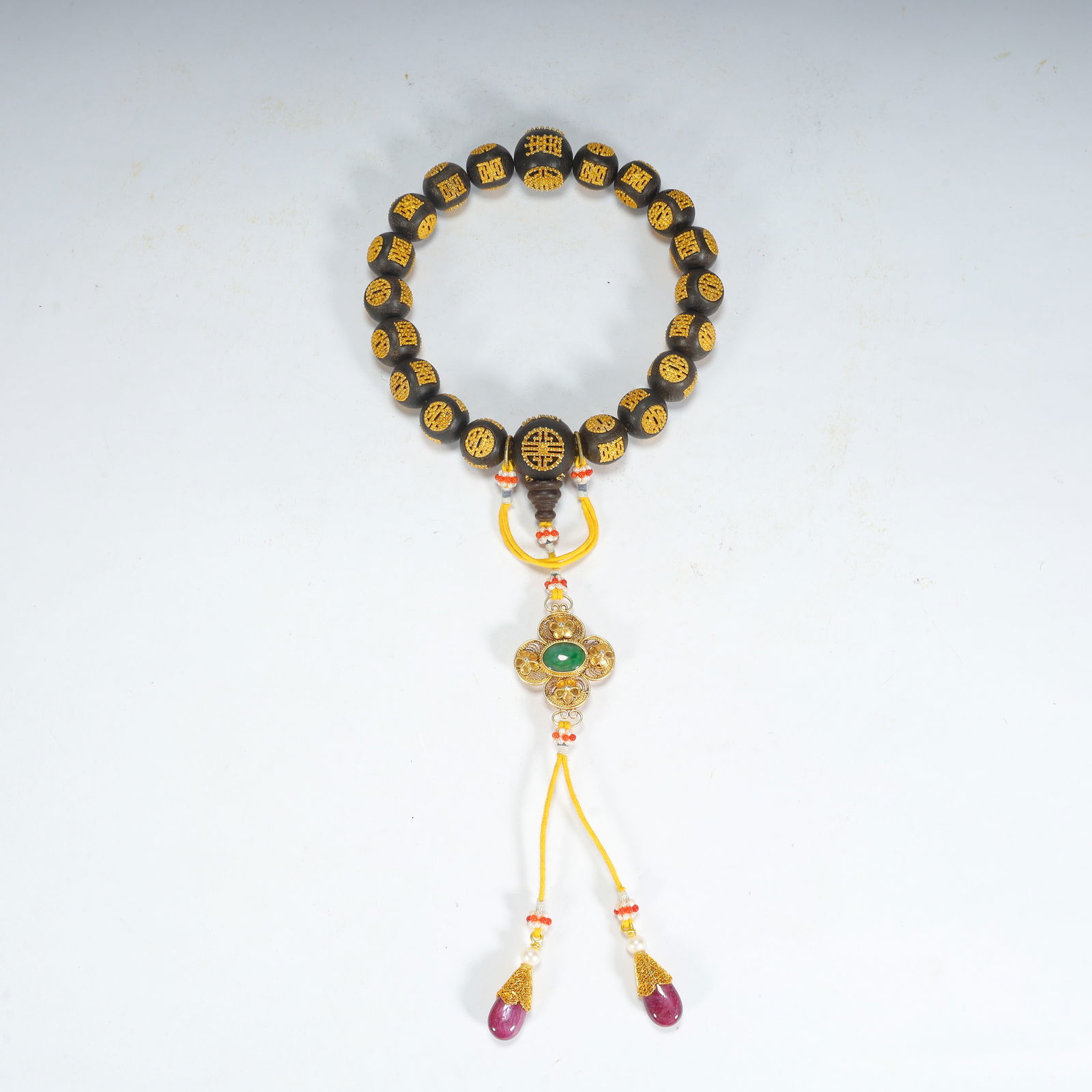 A piece of Qing Dynasty agarwood inlaid with silver gilt Fushou pattern eighteen hands (1 of 10)