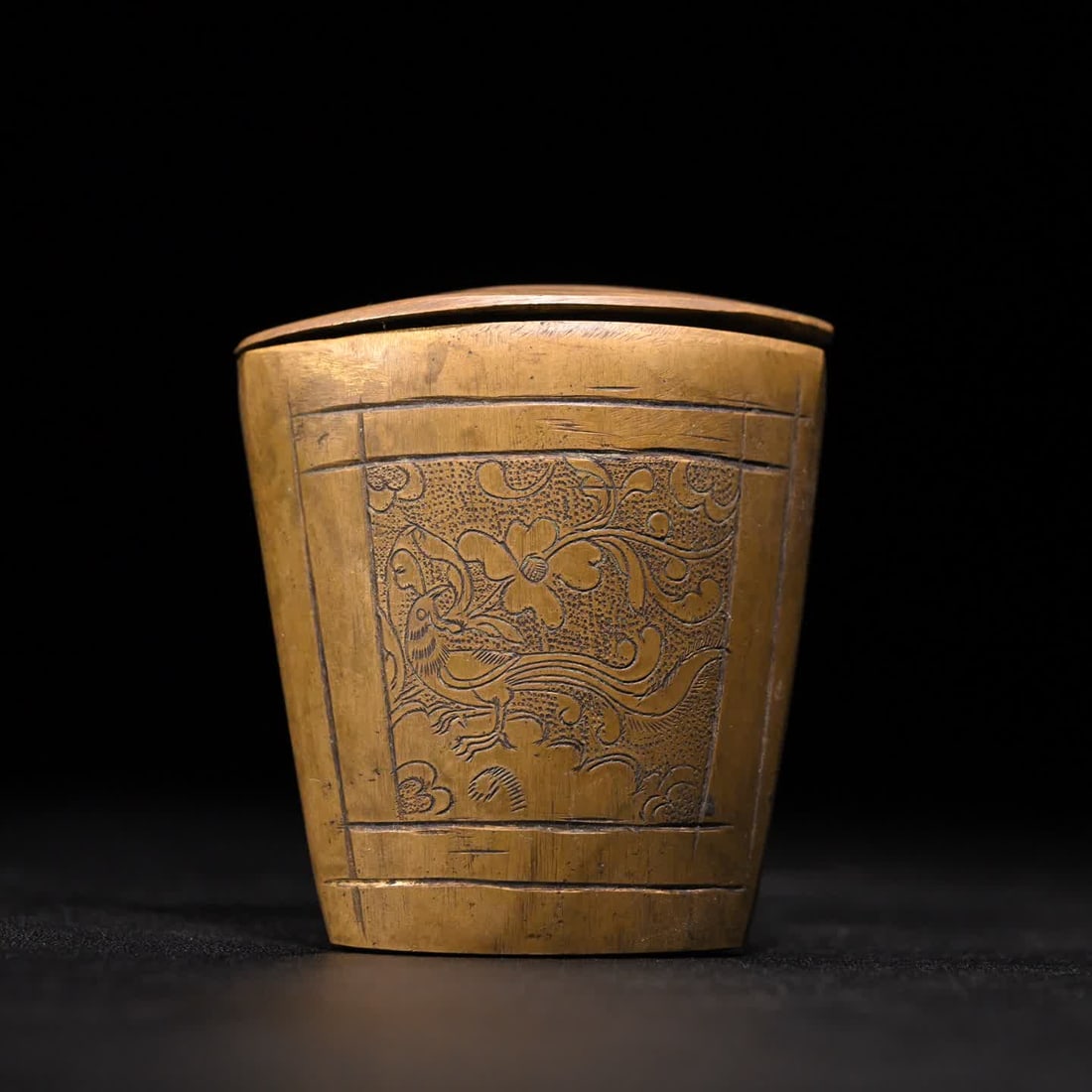 A bronze engraved flower and bird tobacco box (1 of 9)