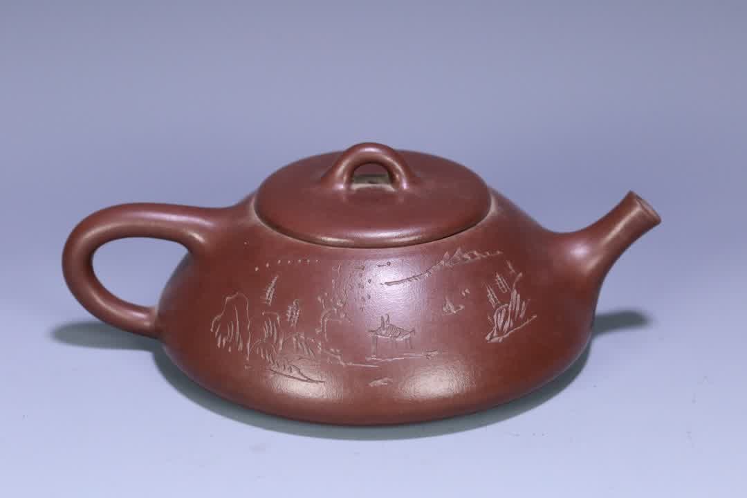A famous "Gu Jingzhou" landscape purple clay pot (1 of 9)