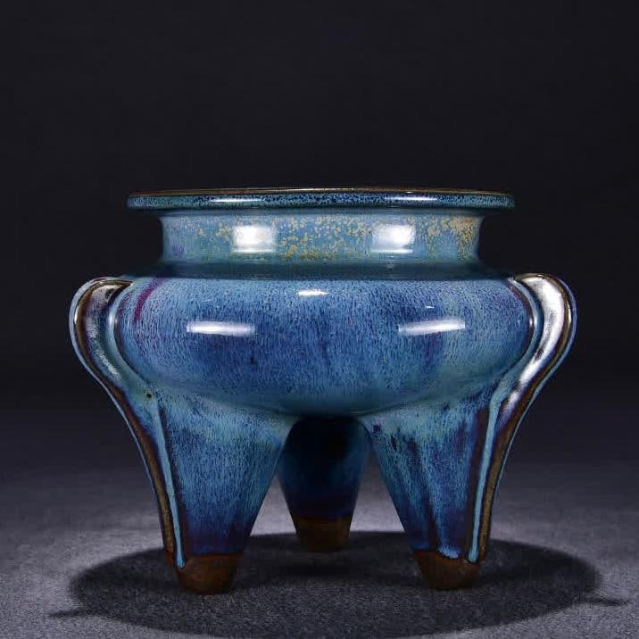 A piece of Song Jun kiln sky blue glazed furnace (1 of 9)