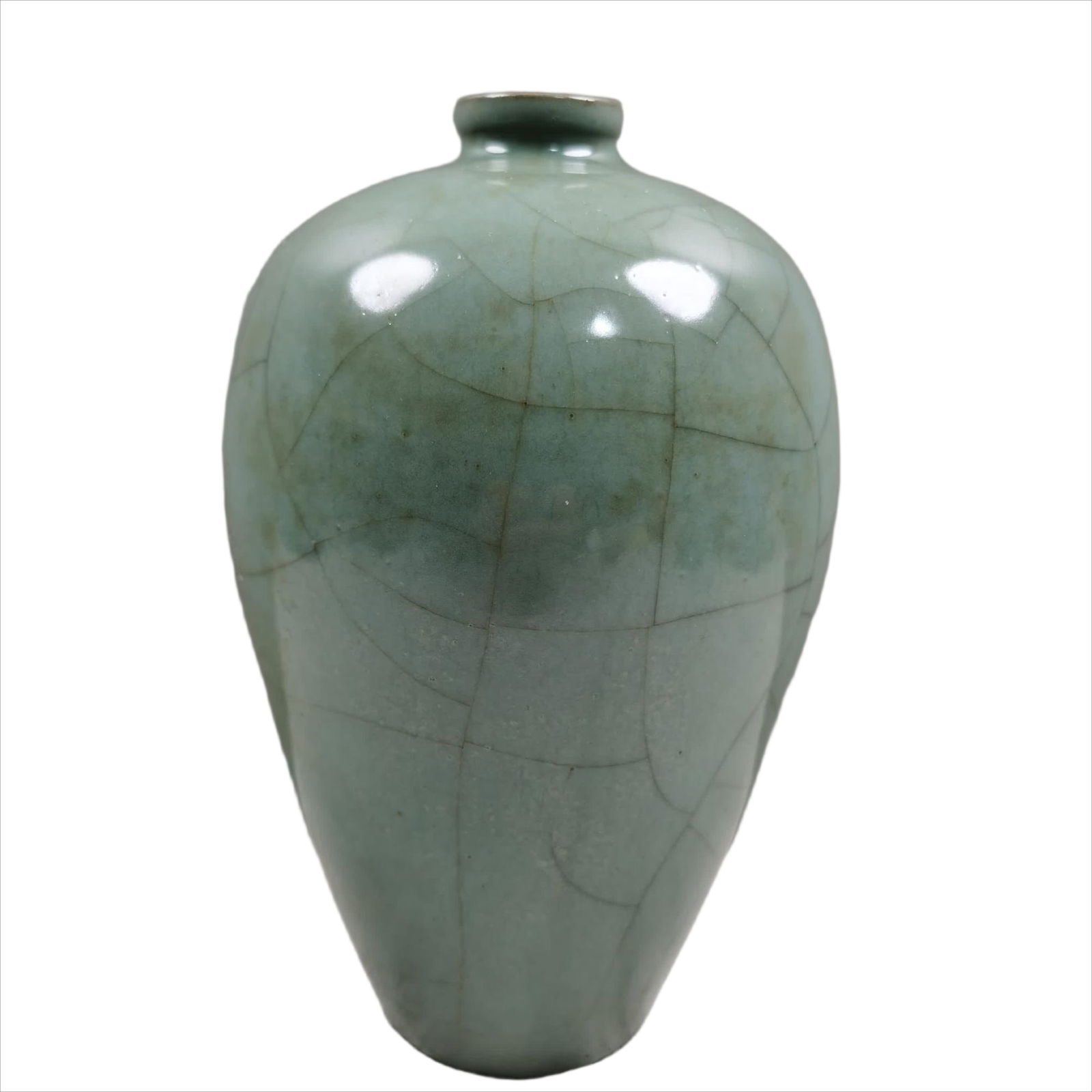 A Song Dynasty official kiln plum bottle: Song Dynasty official kiln plum bottle SIZE: H: 21.7cm MouthD: 3.3cm Belly diameter 13.5cm (The Dimensions Of All Batches Are Manually Measured.If You Need More Detailed Information, Please