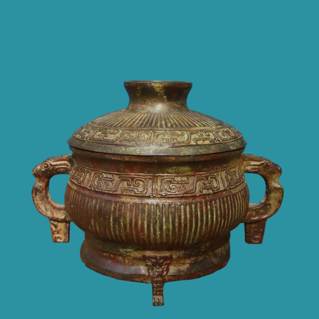 A piece of bronze-utensil (1 of 9)