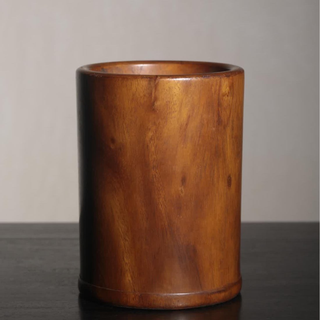 A Hainan Huanghuali pen holder (1 of 9)