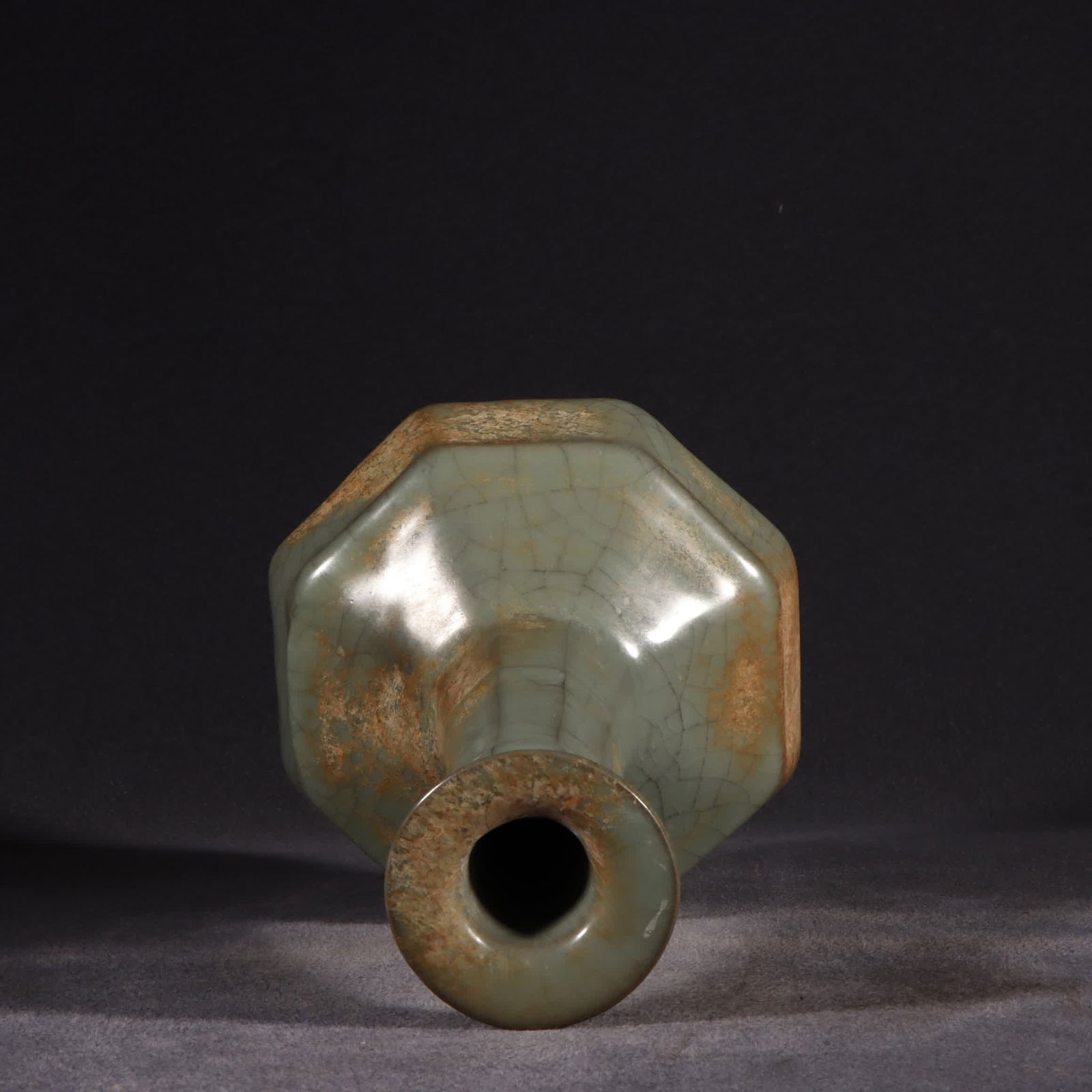 A Song Dynasty string pattern octagonal bottle - 7