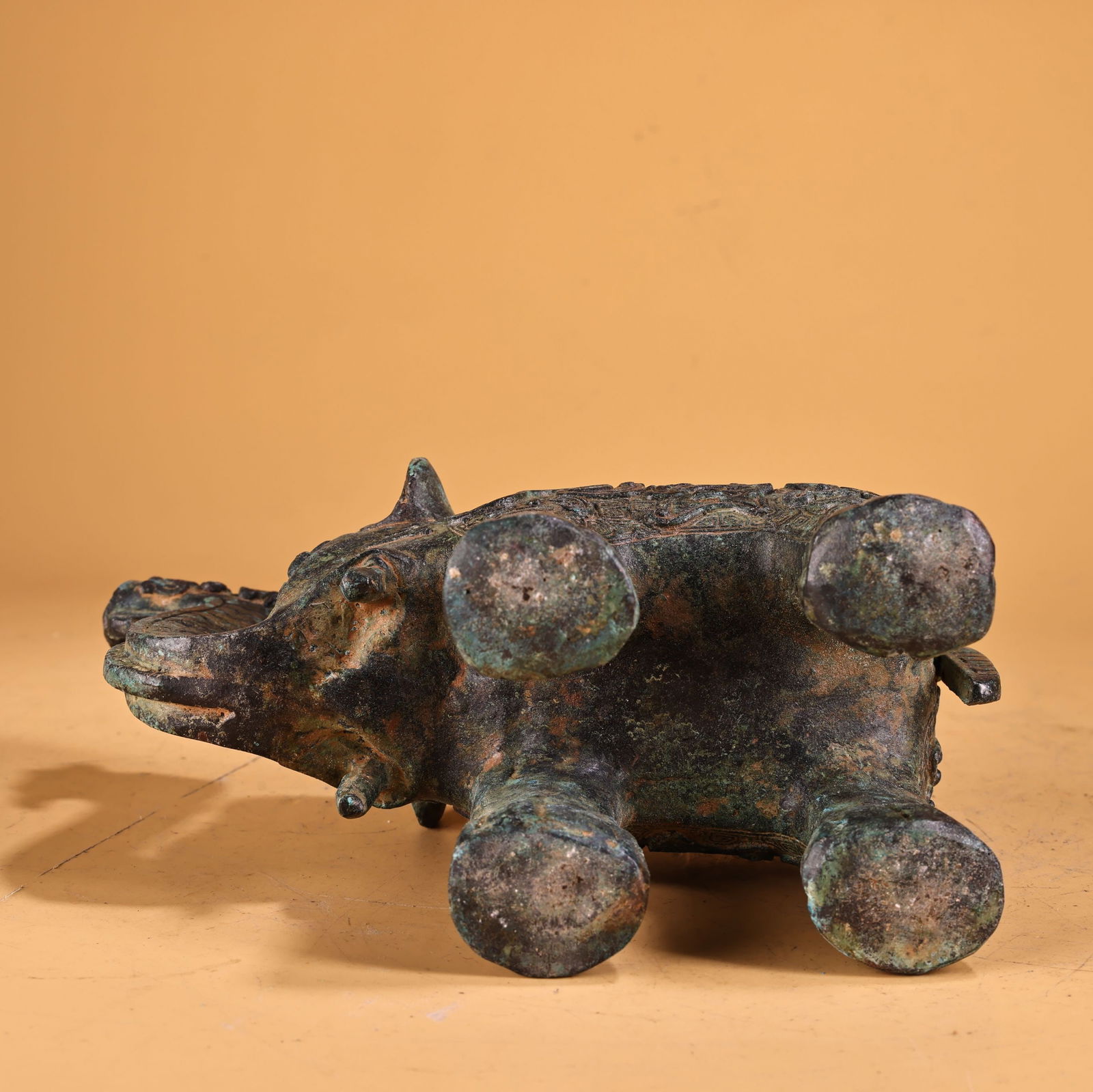 A beautiful bronze elephant statue - 9