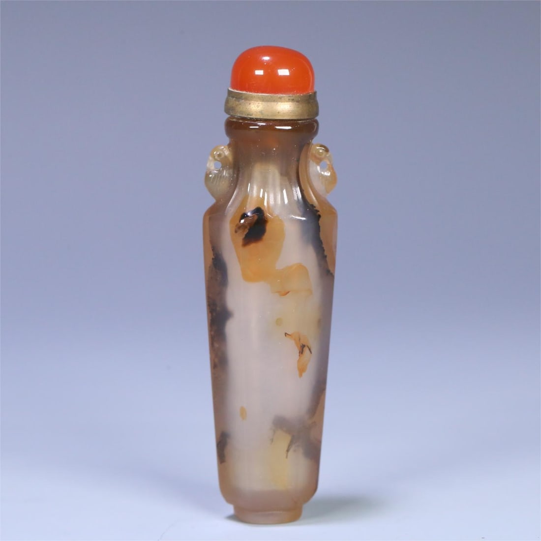 A piece of old agate six-sided snuff bottle from the Qing Dynasty (1 of 9)