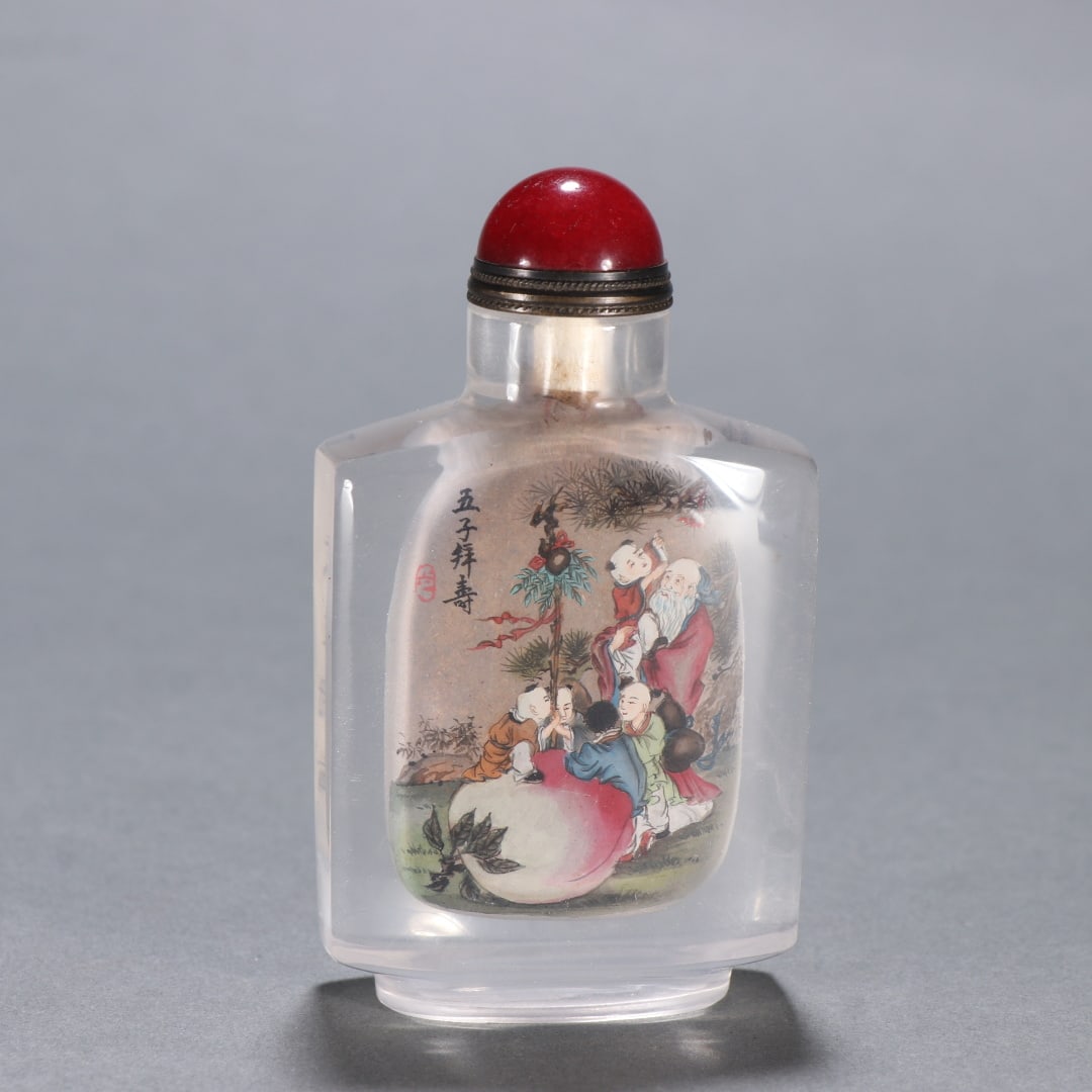 A natural crystal of the Qing Dynasty painted with five sons of birthday worship snuff bottles: The natural crystal of the Qing Dynasty is painted with five sons to worship the birthday snuff bottle Size:H:8.6cm W:5cm W:141.6g (The Dimensions Of All Batches Are Manually Measured.If You Need More