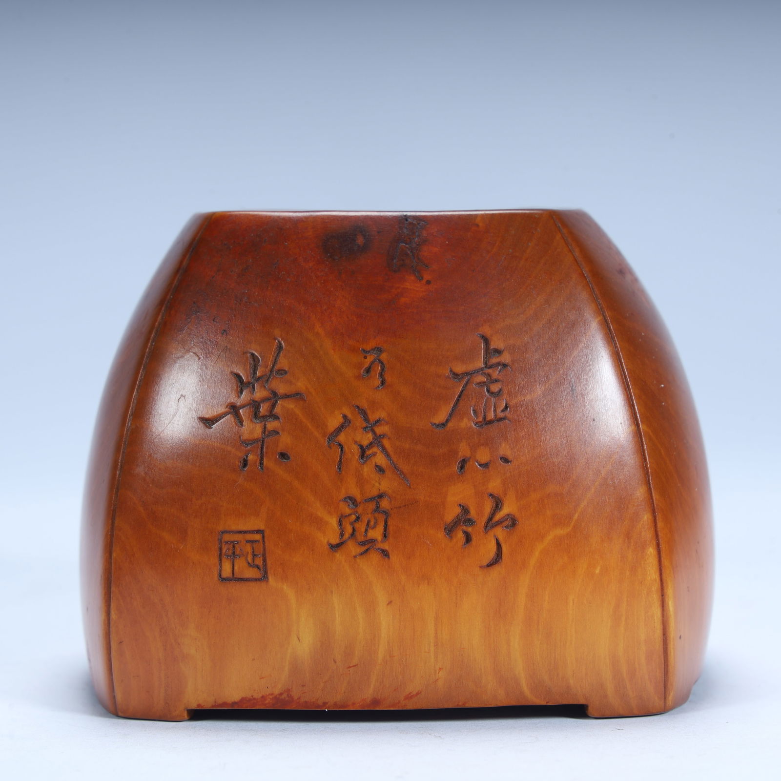 A Qing Dynasty boxwood carving poetry water bowl: Qing Dynasty boxwood carving poetry water bowl Size: H:6cm L: 8cm W:7.4cm W:154.4g (The Dimensions Of All Batches Are Manually Measured.If You Need More Detailed Information, Please Contact Our Custom