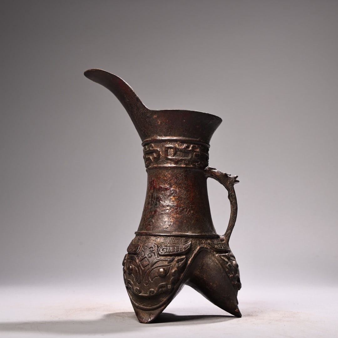 A fine pure copper all-copper high relief engraved gilt three-legged wine glass (1 of 11)