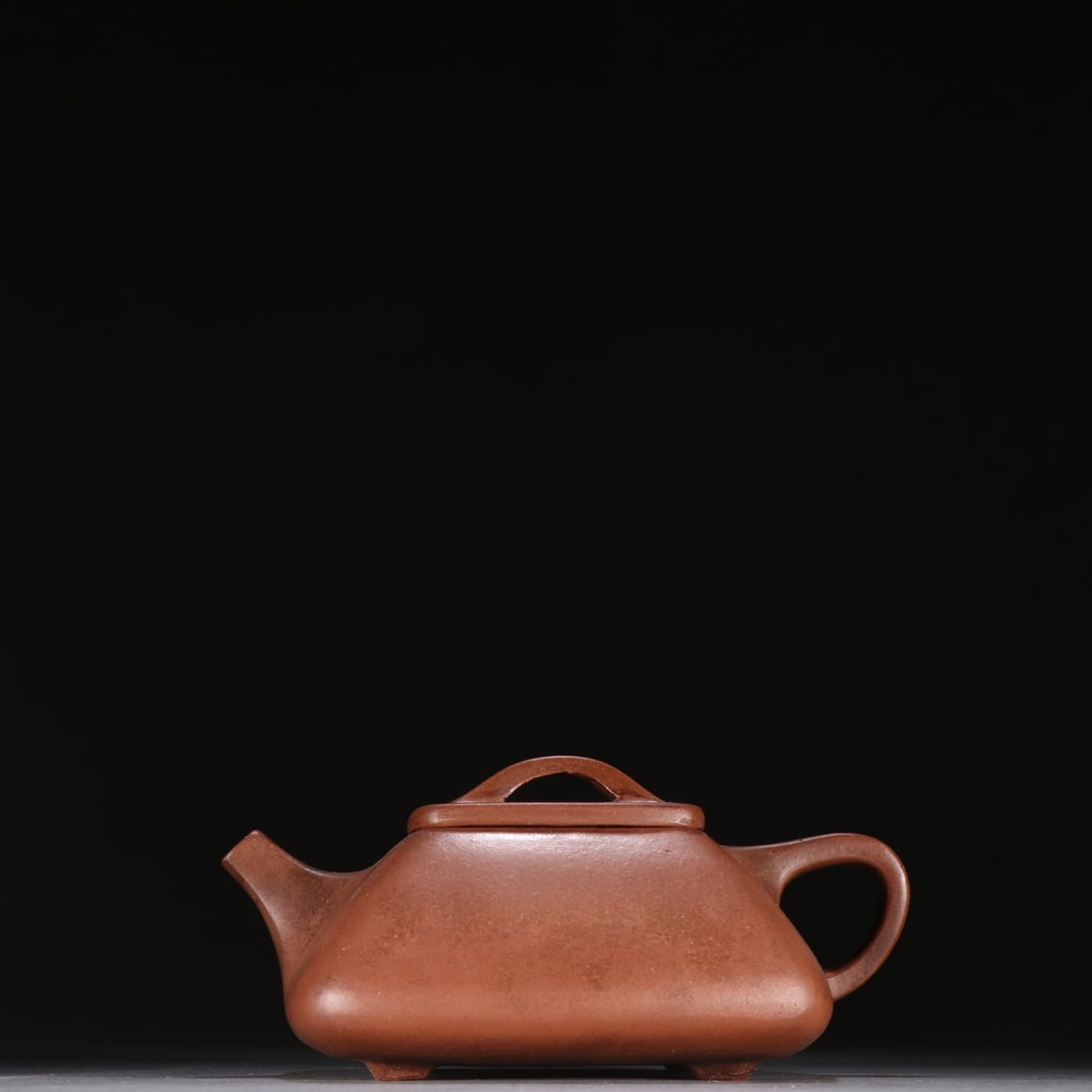 A purple sand square teapot of Wu Yungen's style (1 of 9)