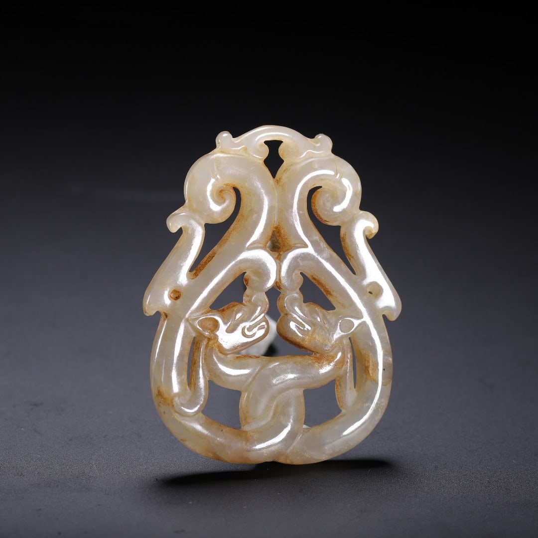 A beautiful ancient jade wall (1 of 9)