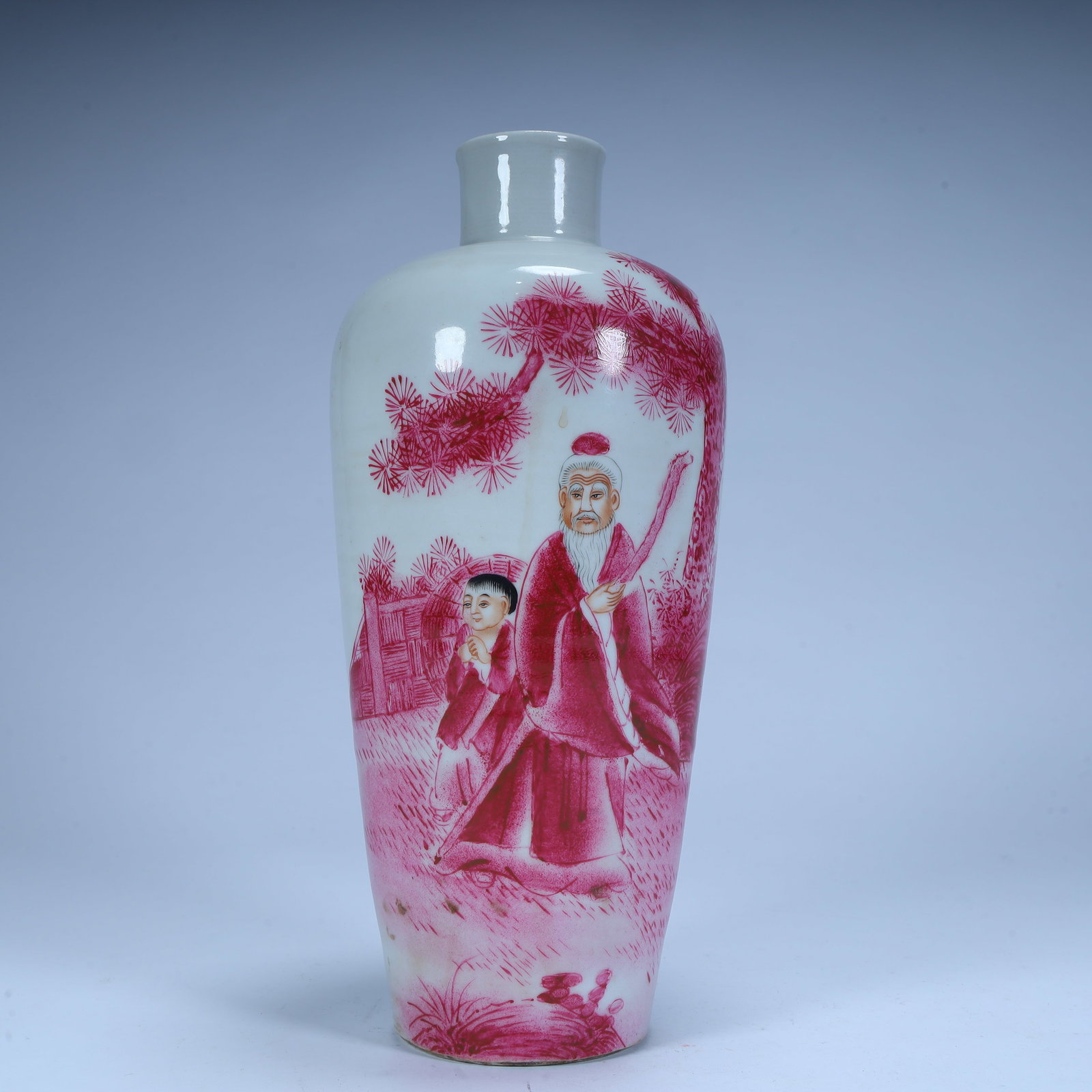 A carmine red glazed figure pattern plum bottle from the Qing Dynasty (1 of 9)