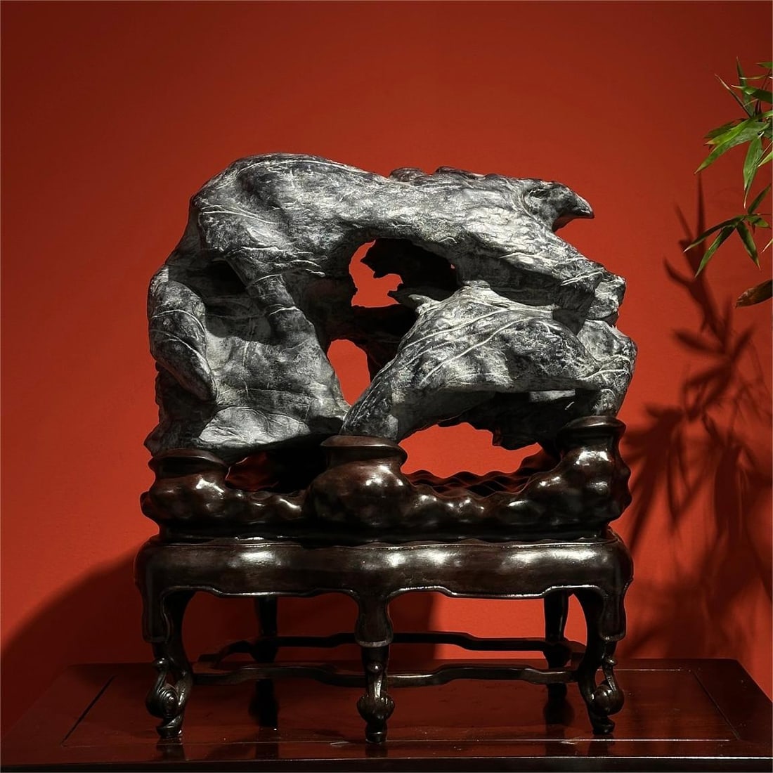 A fine Lingbi stone: Exquisite Lingbi stone Size:H:52cm W:42cm T:27cm (The Dimensions Of All Batches Are Manually Measured.If You Need More Detailed Information, Please Contact Our Customer Service