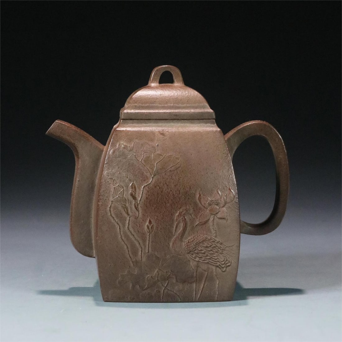 A fine printed painted Chinese medicine pot linen pattern: Exquisite printed painted Chinese medicine pot linen pattern Size:14.6×8.5×14cm W:394g (The Dimensions Of All Batches Are Manually Measured.If You Need More Detailed Information, Please Contact Our