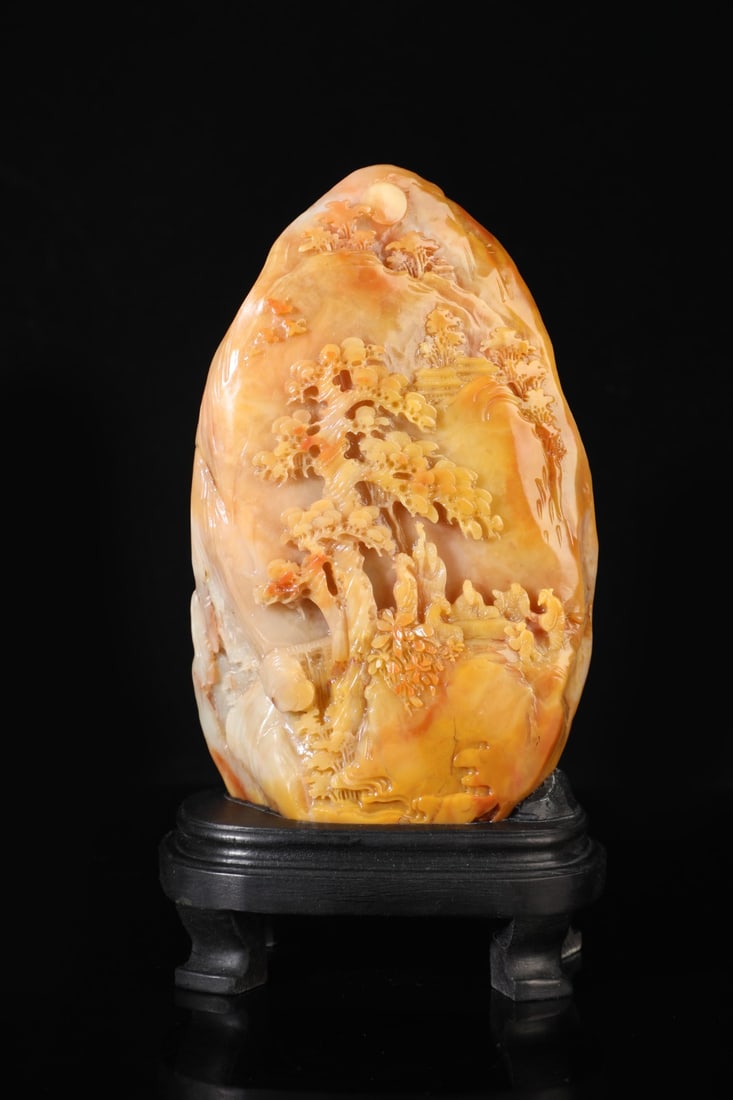 A beautiful Shoushan Shitian Huang character story Shanzi ornament (1 of 9)