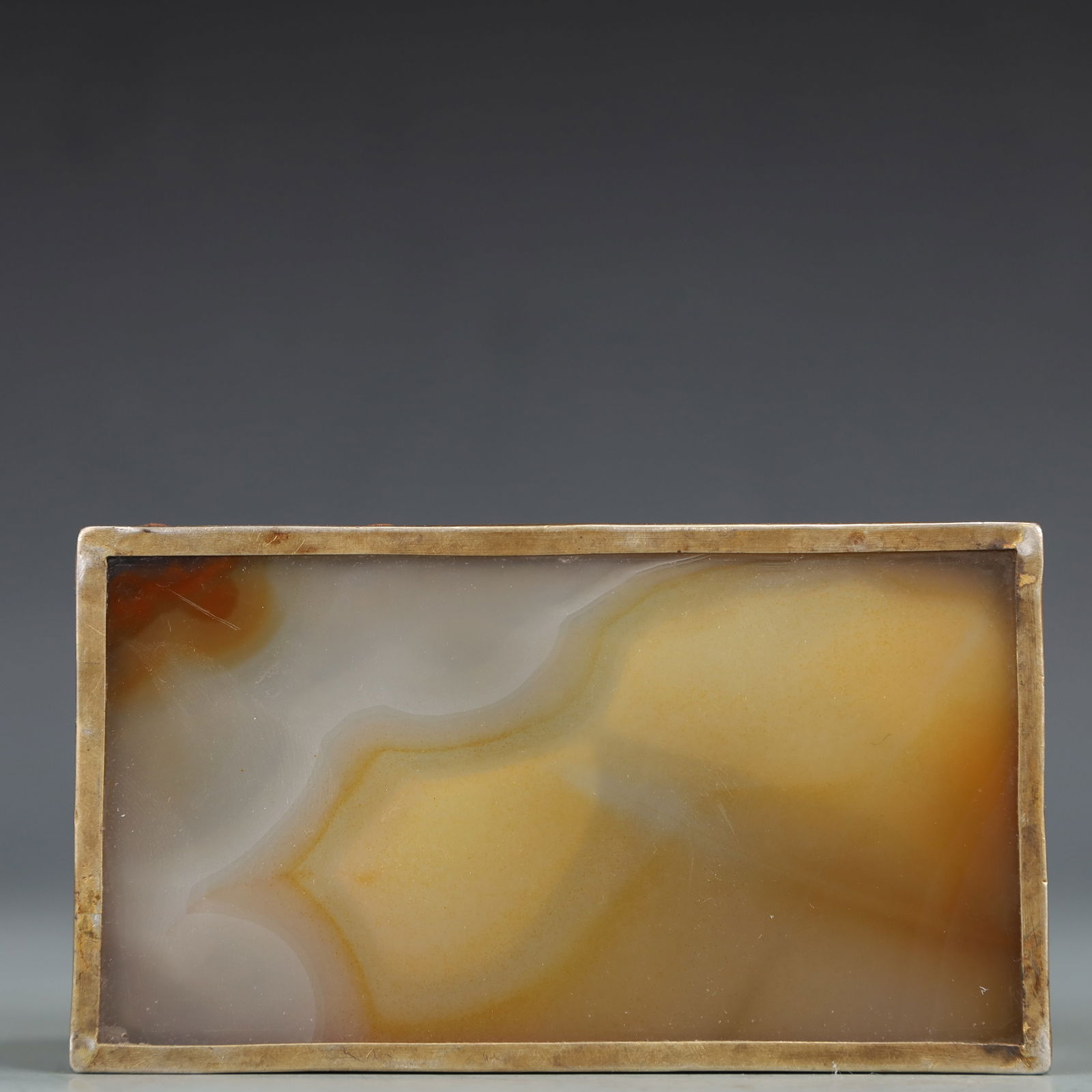 A Exquisite Agate Lotus Pattern Box - 10
