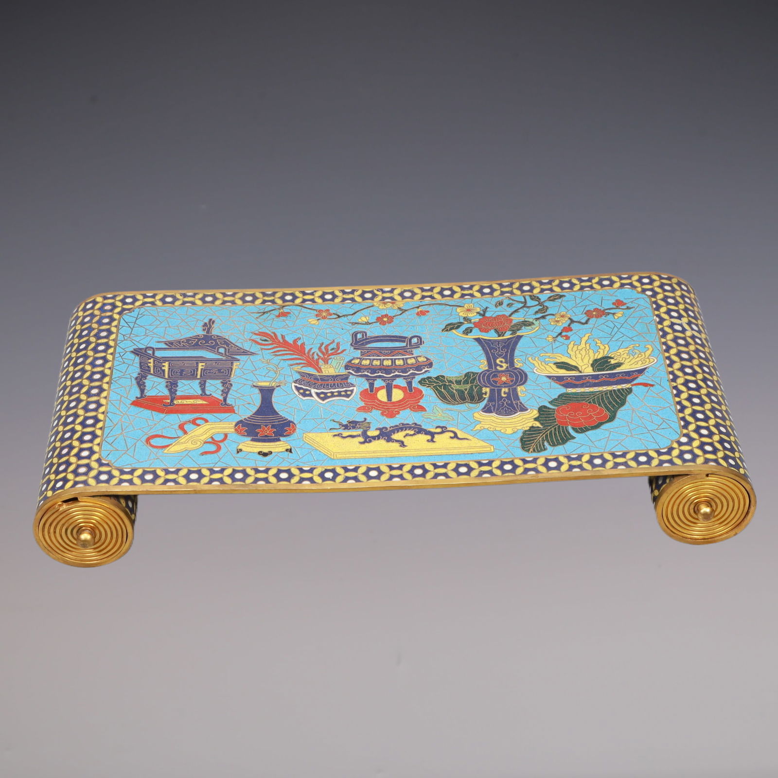 A Exquisite Cloisonne Lotus Pattern Ornament (1 of 7)