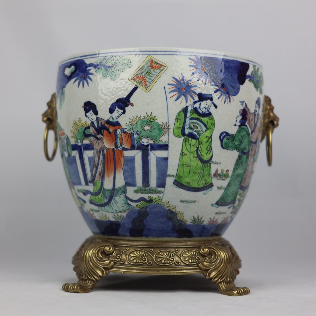 An Exquisite Wucai Blue and White Inlaid Bronze Character and Story Pattern Double-Ears Vat (1 of 10)