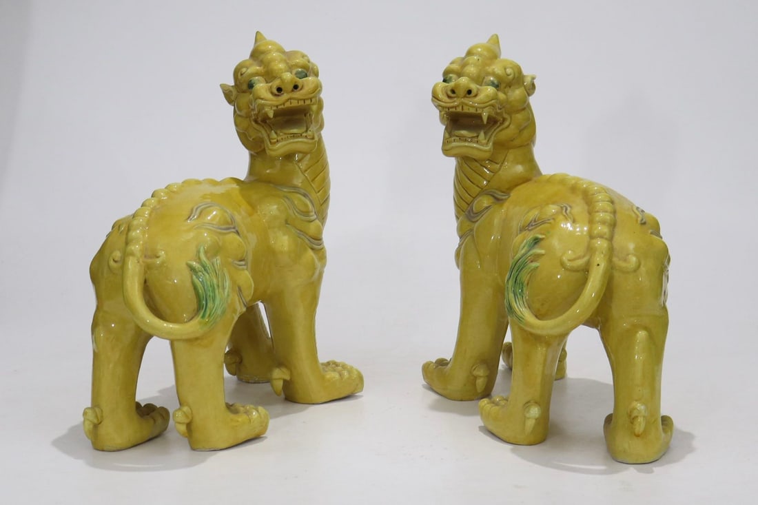 A Pair of Exquisite Biscuit Auspicious Beast Ornament (1 of 9)