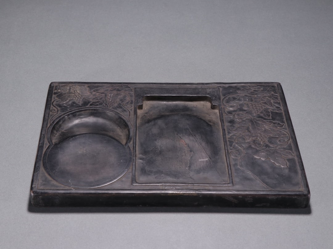 An Exquisite Flower Pattern with poem Inkstone (1 of 9)