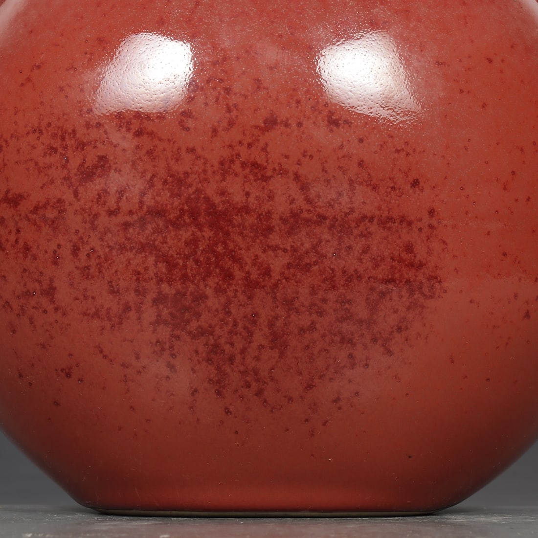 An Exquisite Ruby red-Glazed Double-Ears Vase - 4