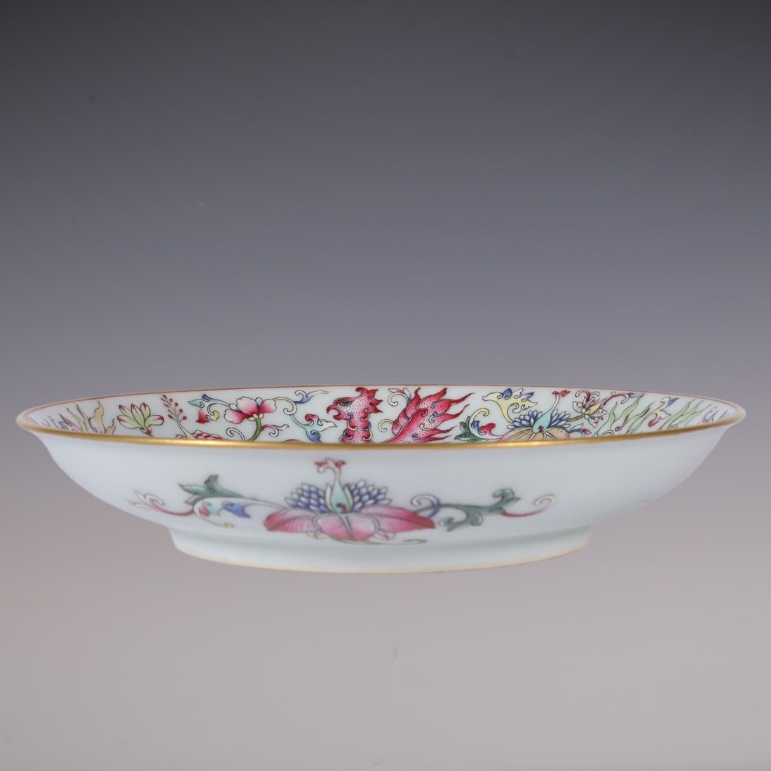 An Exquisite Famille-Rose Lotus Pattern Plate (1 of 9)