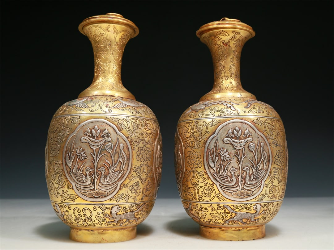A Brilliant Pair Of Gilt-Bronze Silver 'Bird& Flower' Vases (1 of 10)