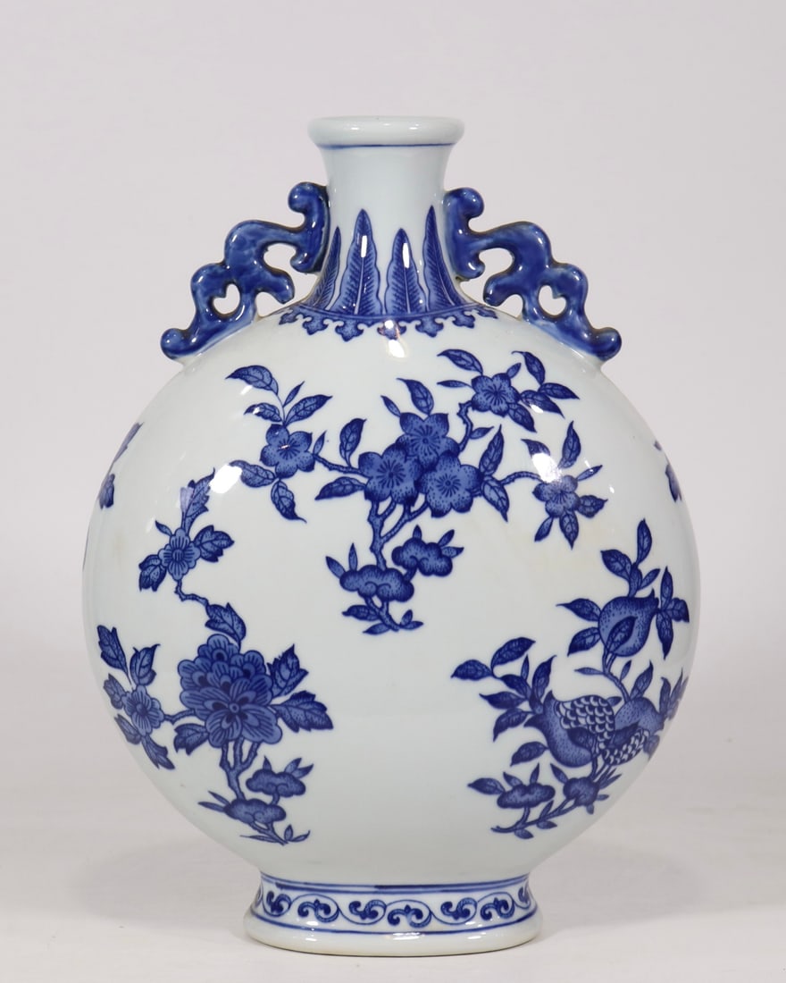 An Exquisite Blue and White Flower and Fruit Pattern Double-Ears Vase (1 of 9)