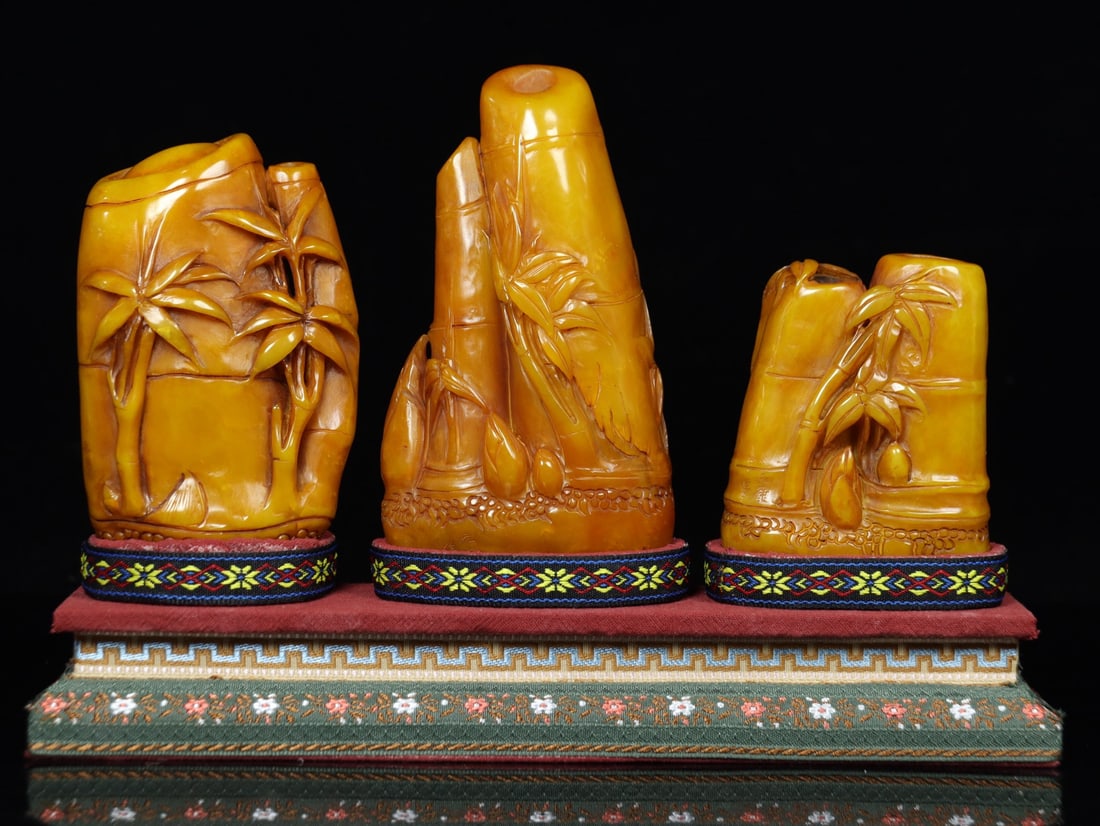 A Set of Fine Shoushan Stone Bamboo Pattern Seal Ornament (1 of 9)