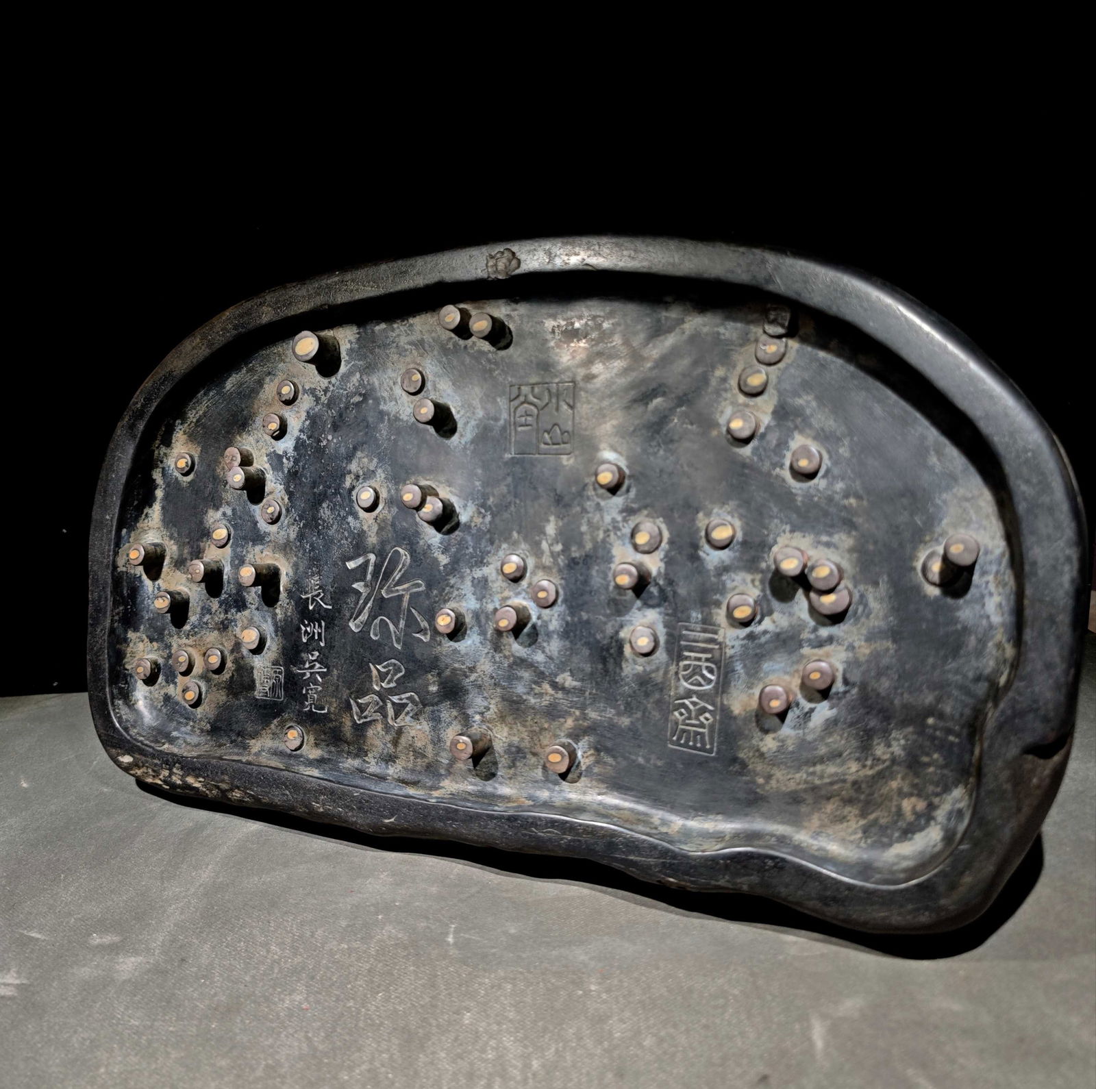 An Exquisite Flower Pattern Inkstone - 7