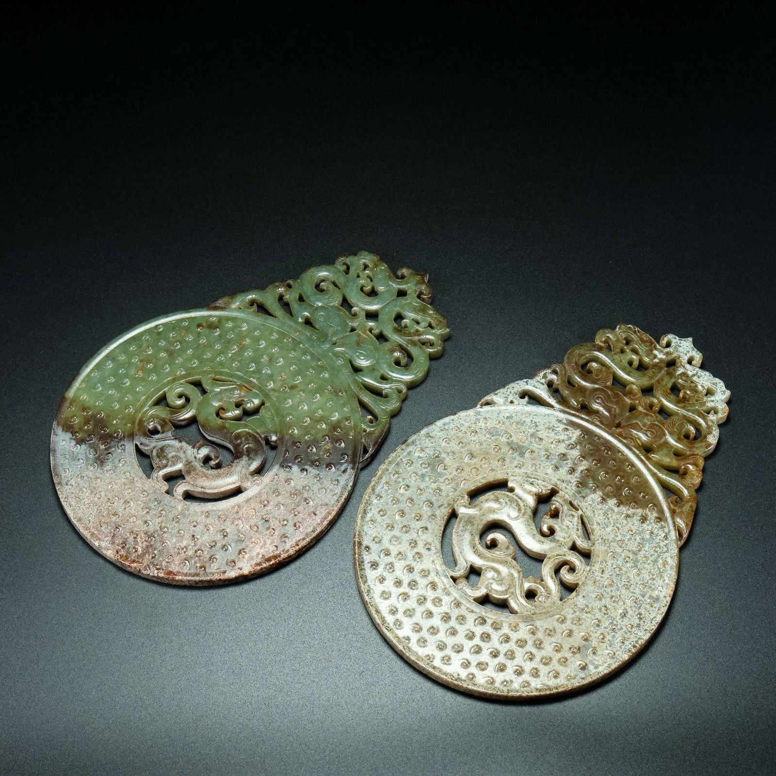 An Exquisite Jasper Dragon Pattern Ornament - 2