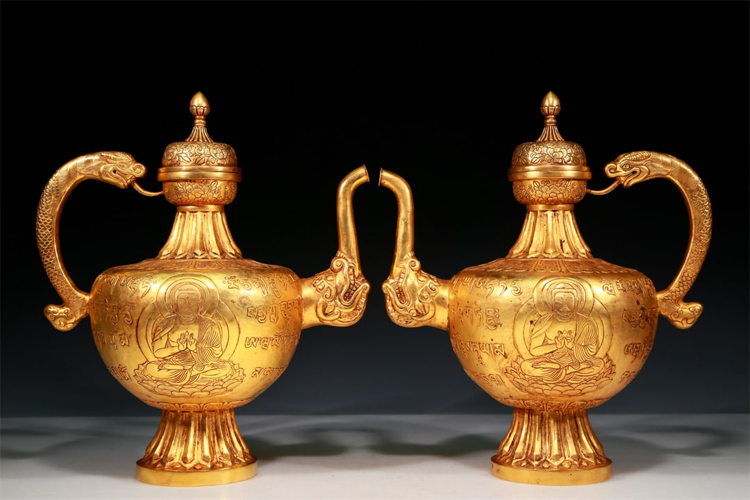 A Magnificent Pair Of Gilt-Bronze 'Buddha Shakyamuni' Ewers With Inscriptions (1 of 13)